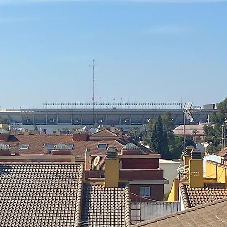 Shared Apartment! Piso Compartido! Общая Квартира! Севілья Екстер'єр фото