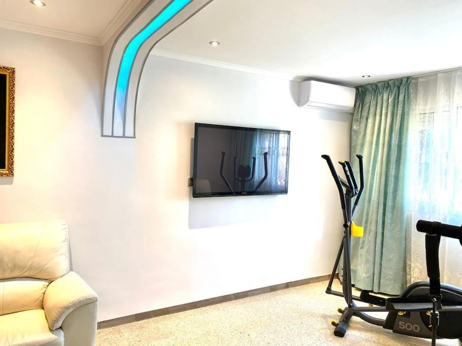 Shared Apartment! Piso Compartido! Общая Квартира! Севілья Екстер'єр фото
